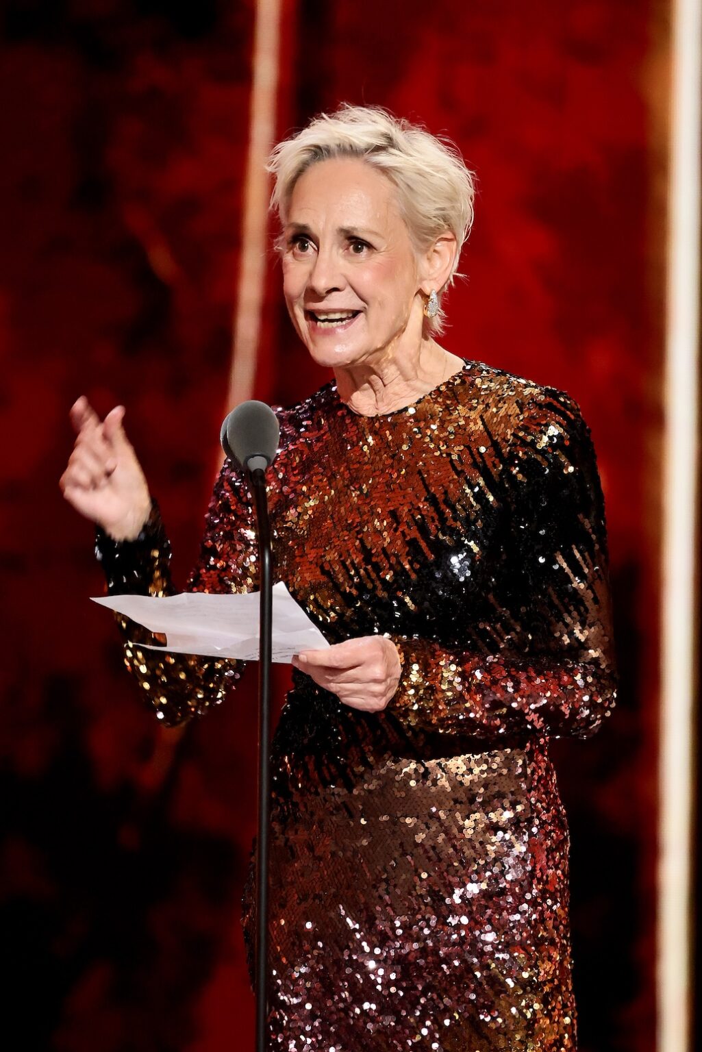 NEW YORK, NEW YORK - JUNE 07: Laurie Metcalf accepts the Best Performance by an Actress in a Featured Role in a Play award for Arthur Miller's Death of a Salesman onstage during The 79th Annual Tony Awards at Radio City Music Hall on June 07, 2026 in New York City. (Photo by Theo Wargo/Getty Images for Tony Awards Productions)
