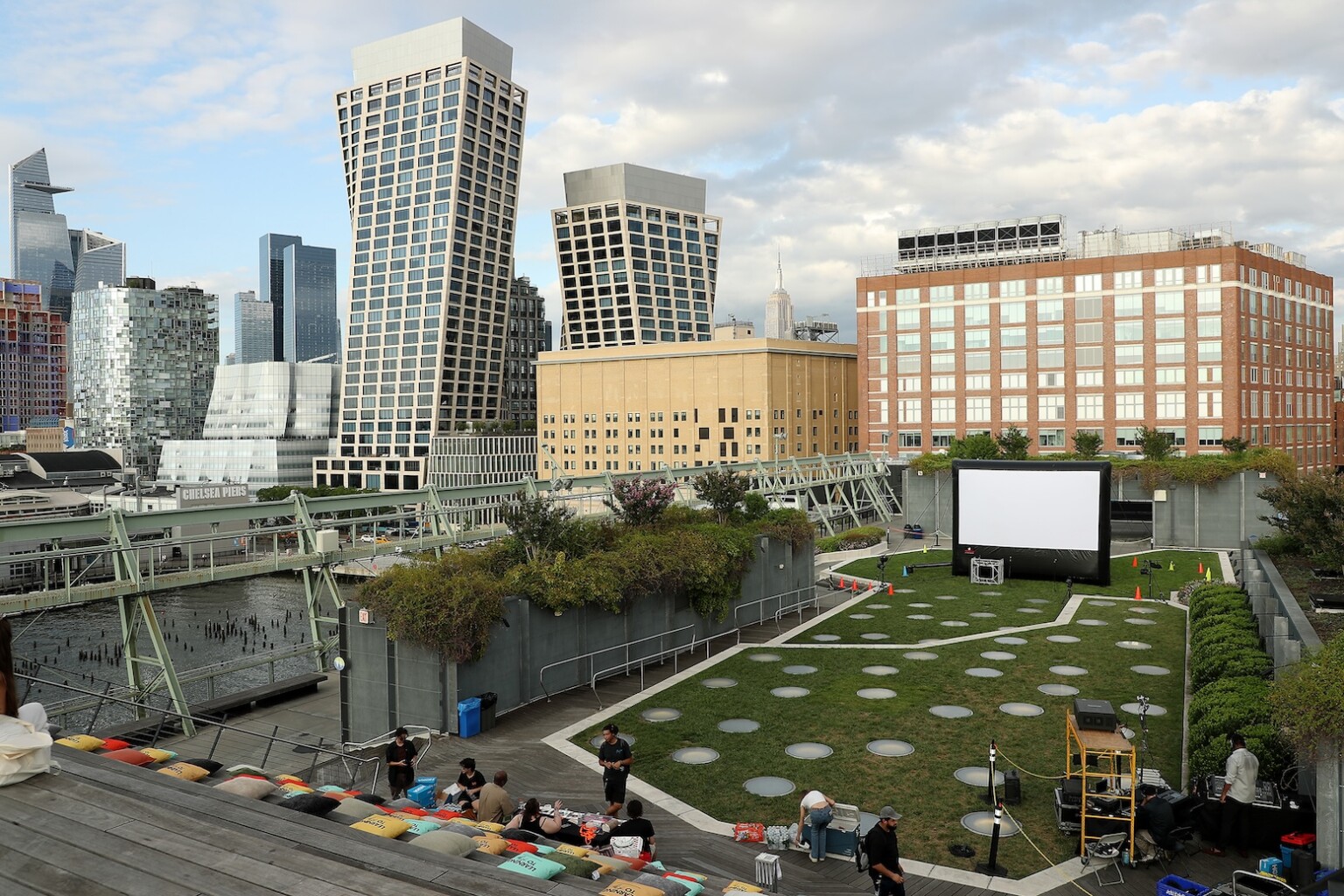 New York, New York - 8/18/26 - New York Premiere of Unreasonable Studios’ “Learning To Fly” - PICTURED: Atmosphere - PHOTO by: Marion Curtis / StarPix for Unreasonable Studios - Location: Rooftop Screen, Pier 57