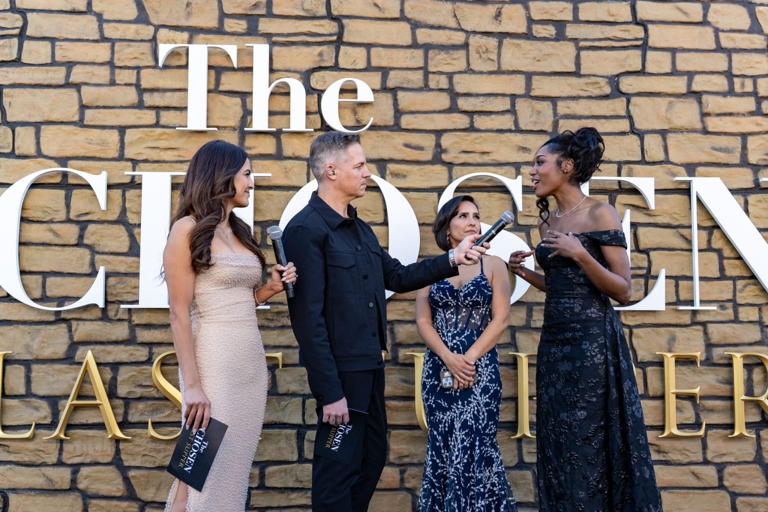 Red Carpet Photos from the Global Premiere THE CHOSEN: LAST SUPPER (S5)