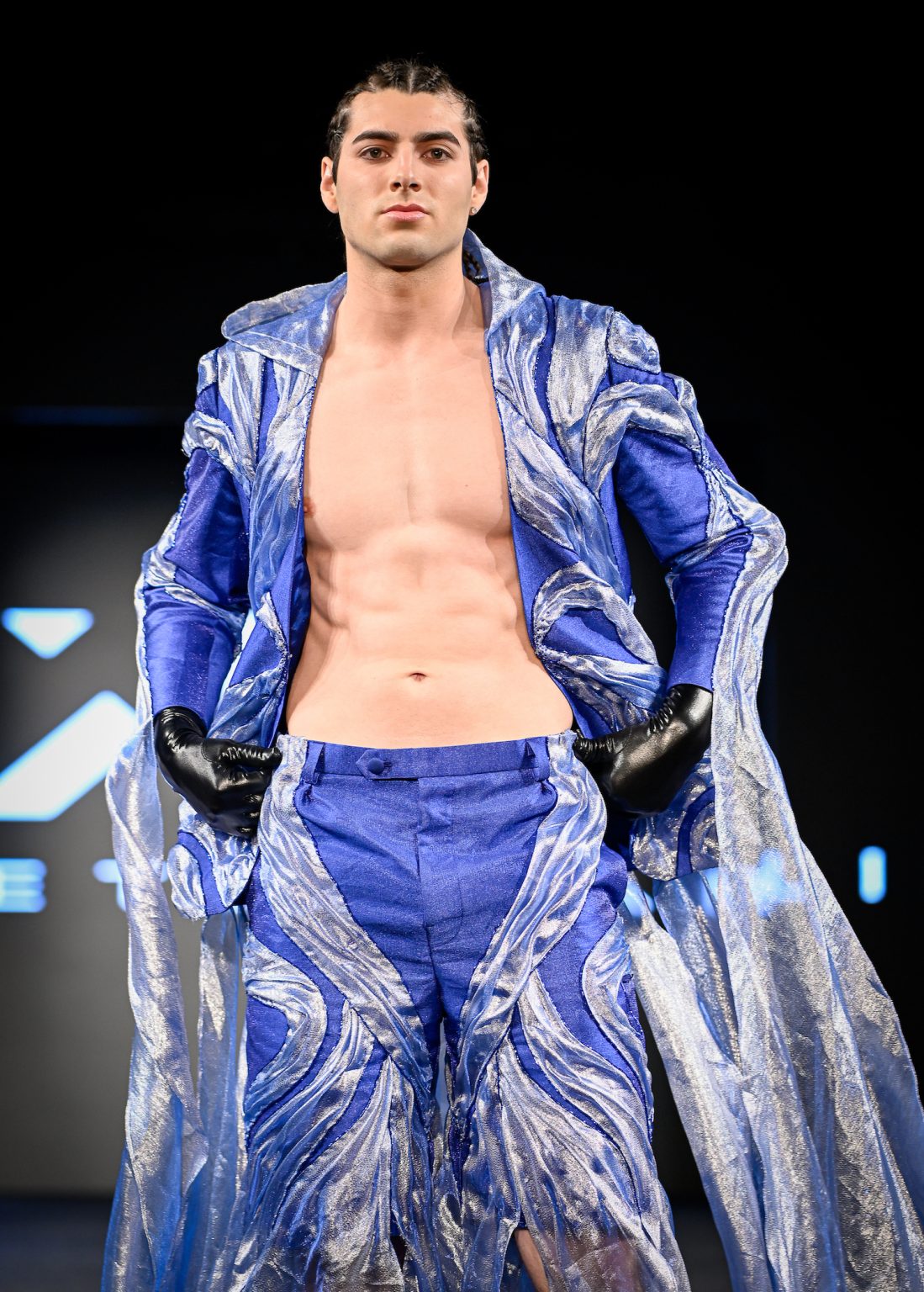 KENNETH BARLIS Runway Show from New York Fashion Week NYFW 2025 Fall Winter Collection