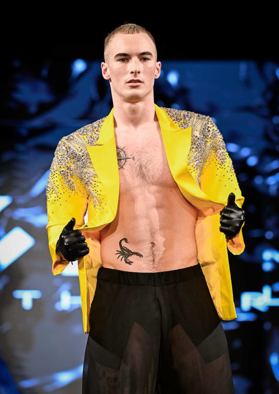 KENNETH BARLIS Runway Show from New York Fashion Week NYFW 2025 Fall Winter Collection