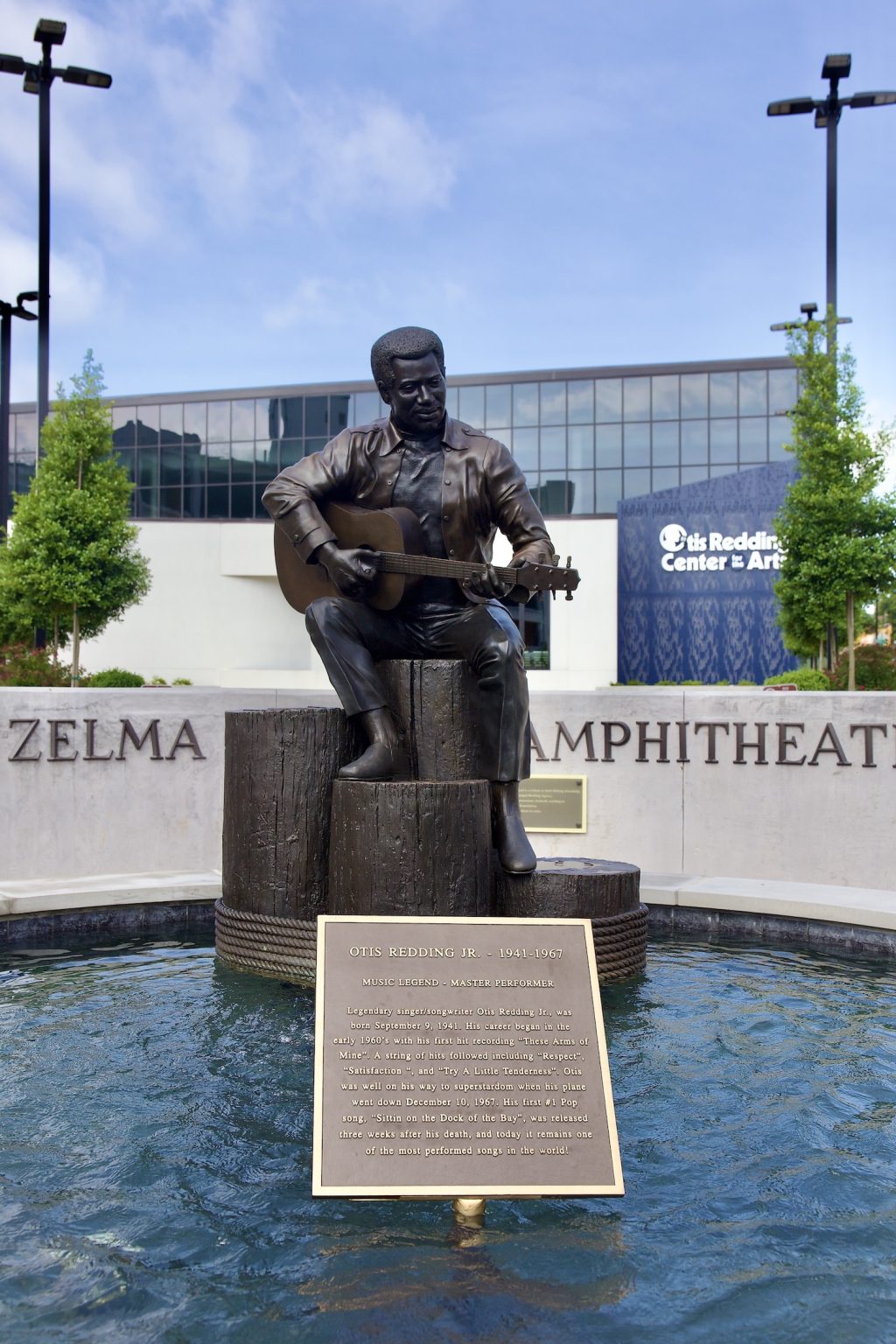 The Otis Redding Statue (photo credit: Property of Otis Redding Foundation)