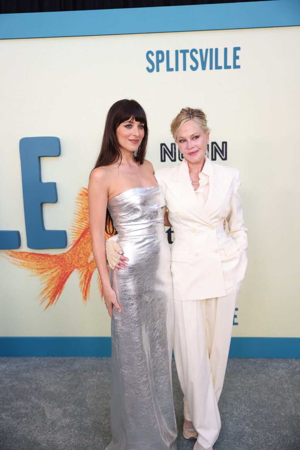 Red Carpet Premiere Pics from SPLITSVILLE Starring Dakota Johnson, Adria Arjona, Kyle Marvin, Director Michael Angelo Covin
