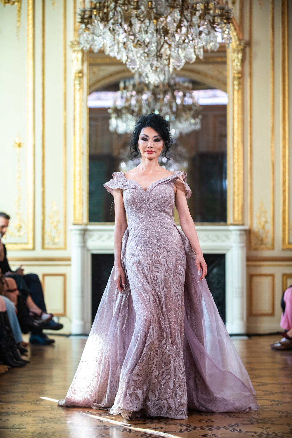 Chinese Golden Age Models Redefine the Runway in Paris by LARA