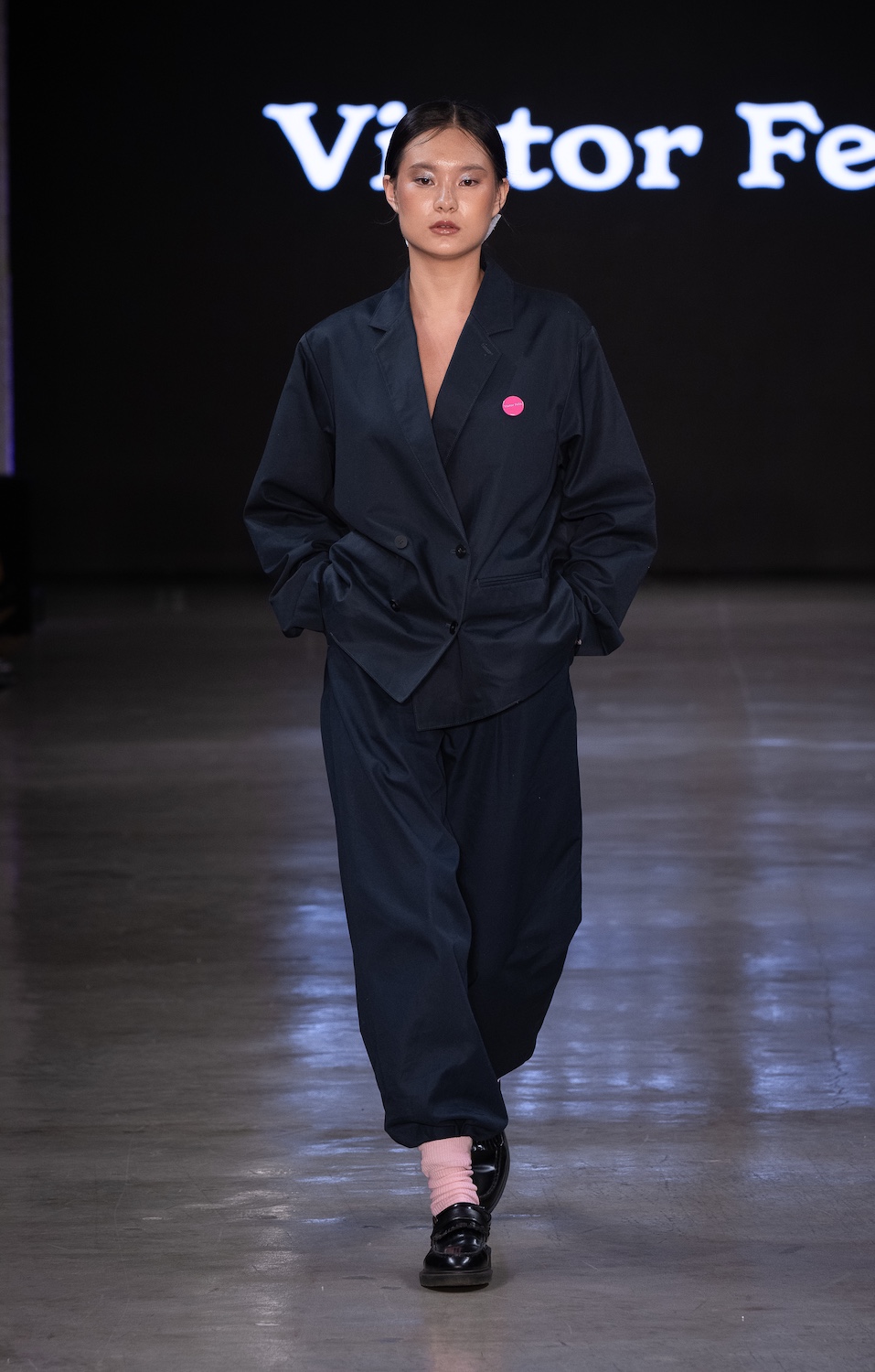 LOS ANGELES, CALIFORNIA - OCTOBER 18: A model walks the runway at the Viator Felis show during Los Angeles Fashion Week Powered By Art Hearts Fashion at The New Mart on October 18, 2025 in Los Angeles, California. (Photo by Mark Gunter/Getty Images for Art Hearts Fashion)